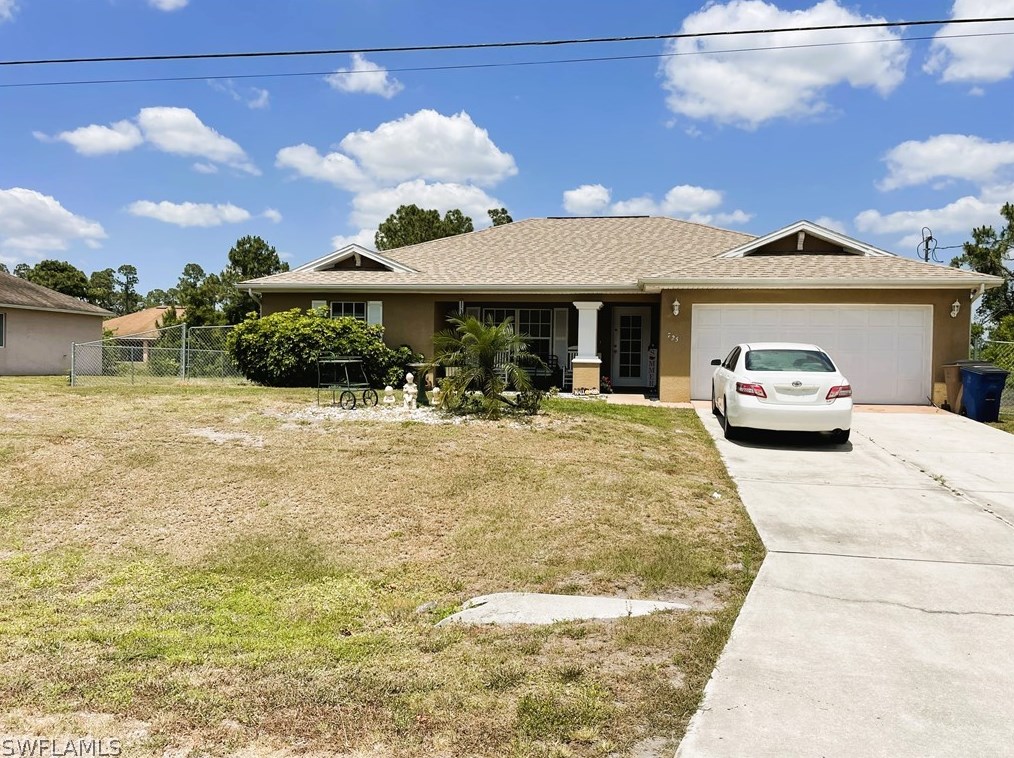 725 Newell St, Lehigh Acres FL 33974-4617 exterior