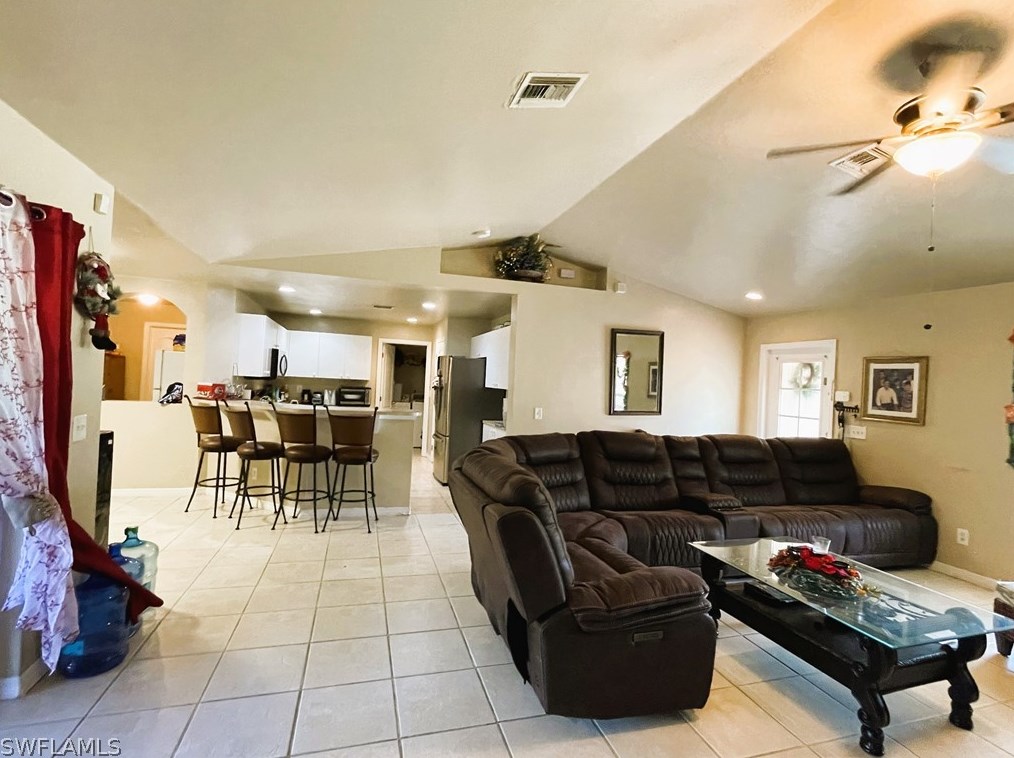 725 Newell St, Lehigh Acres FL 33974-4617 exterior