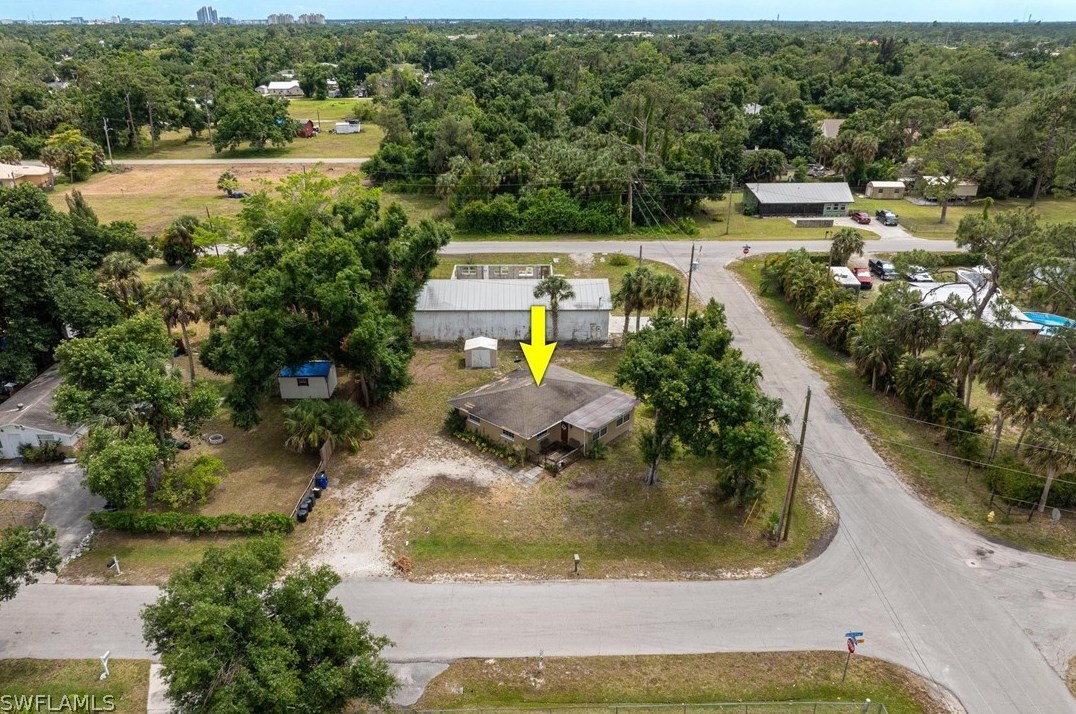 455 Santa Cruz St, Fort Myers FL  33903-2845 exterior