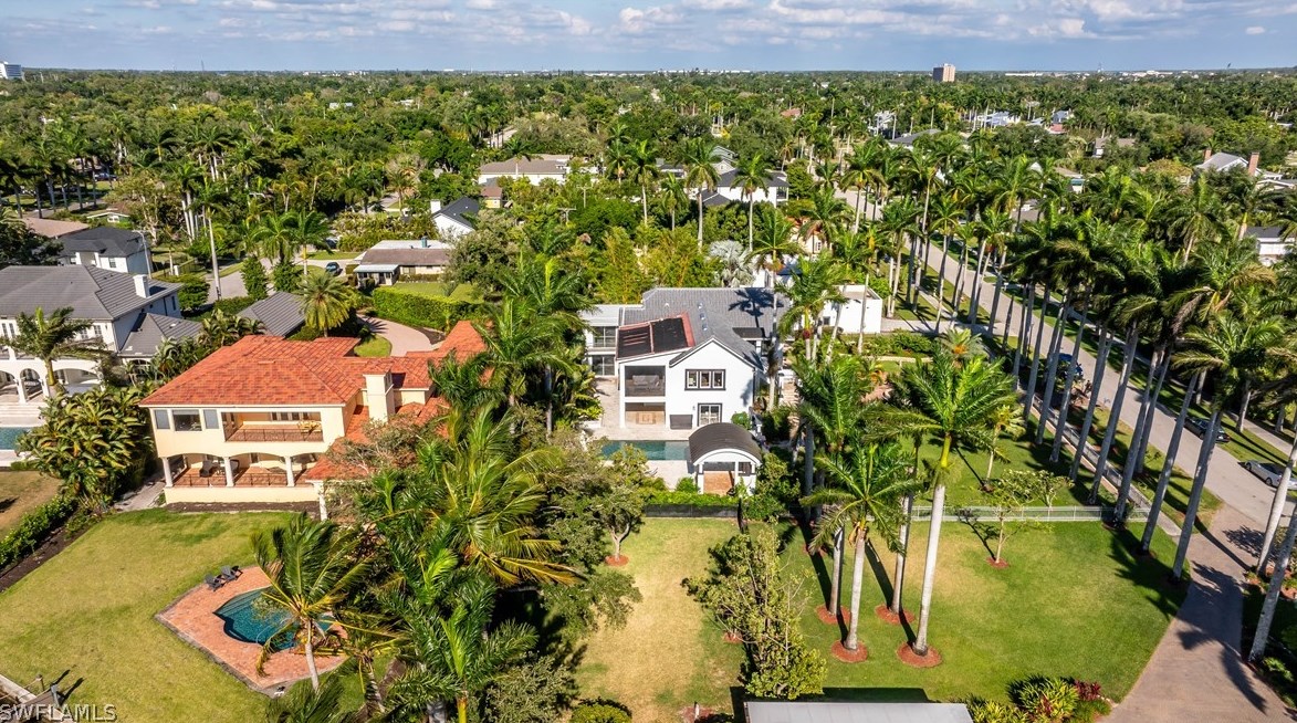 1205 Caloosa Dr, Fort Myers FL 33901-6715 exterior