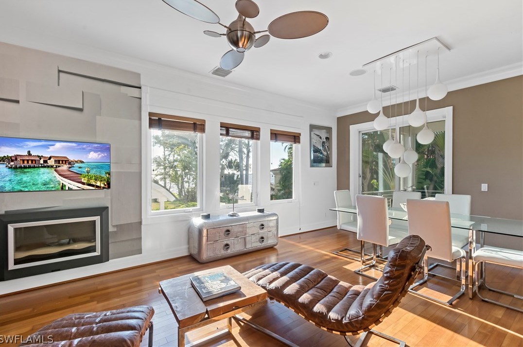 1205 Caloosa Dr, Fort Myers FL 33901-6715 exterior