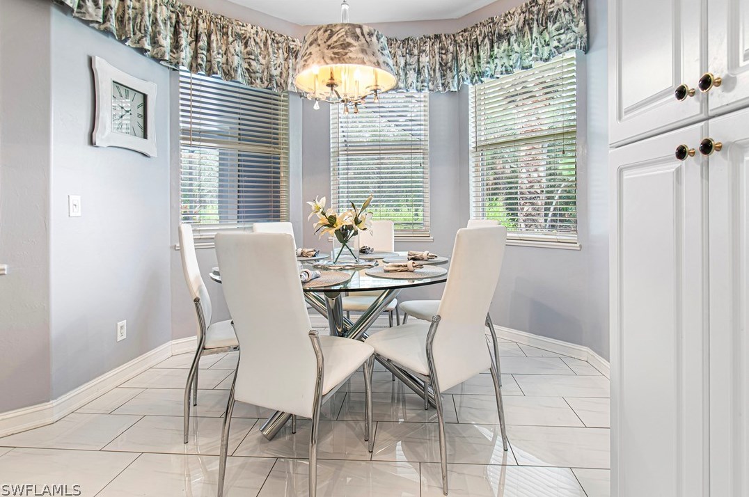 10508 Bella Vis Dr, Fort Myers FL 33913-7005 exterior