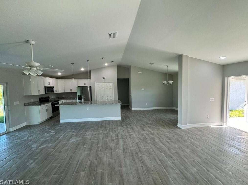 838 Columbus Blvd, Lehigh Acres FL  33974-4733 exterior