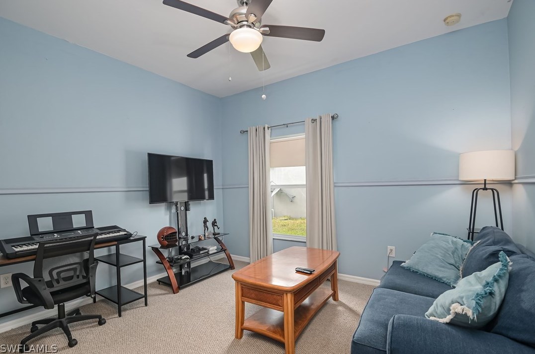 2743 Nature Pointe Loop, Fort Myers FL  33905-2471 exterior