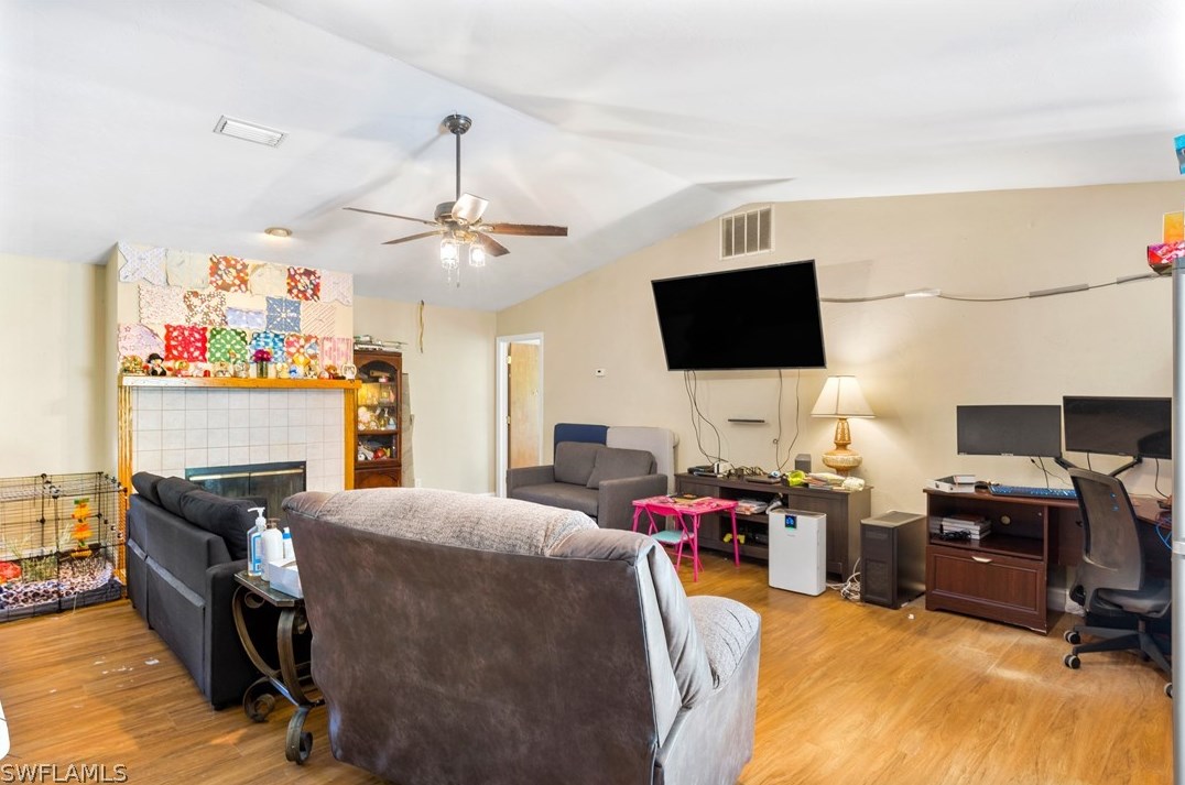 804 Jefferson Ave, Lehigh Acres FL  33972-1216 exterior