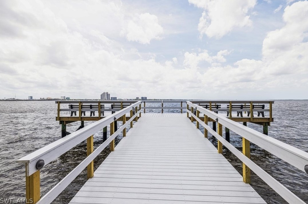 3350 Key Dr, Fort Myers FL  33903-4823 exterior