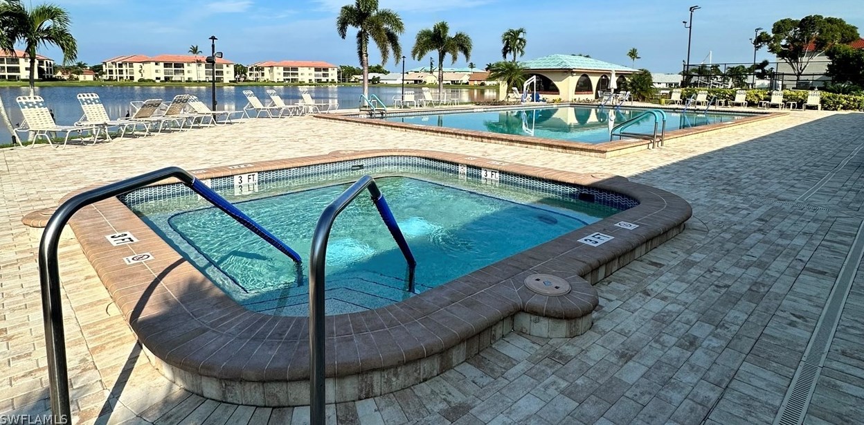 16685 Coriander Ln, Fort Myers FL 33908-3900 exterior