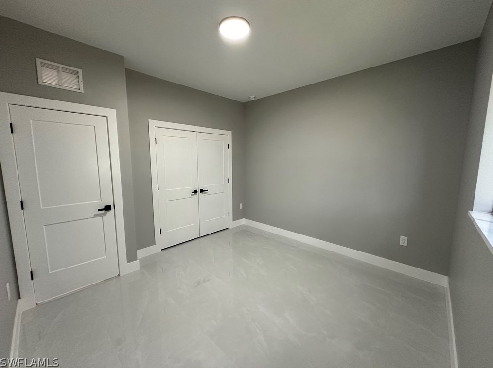 525 Abbott Ave, Lehigh Acres FL 33972 exterior