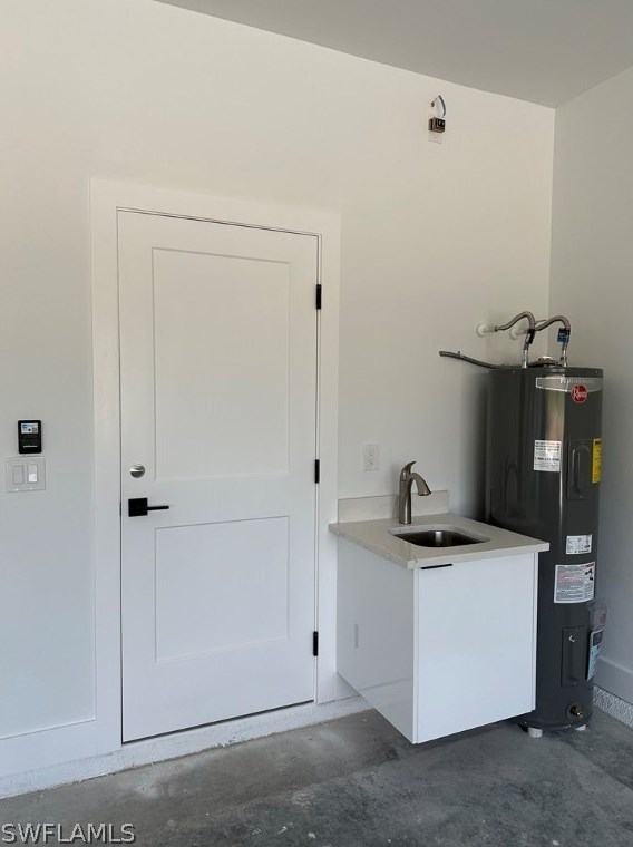 525 Abbott Ave, Lehigh Acres FL 33972 exterior