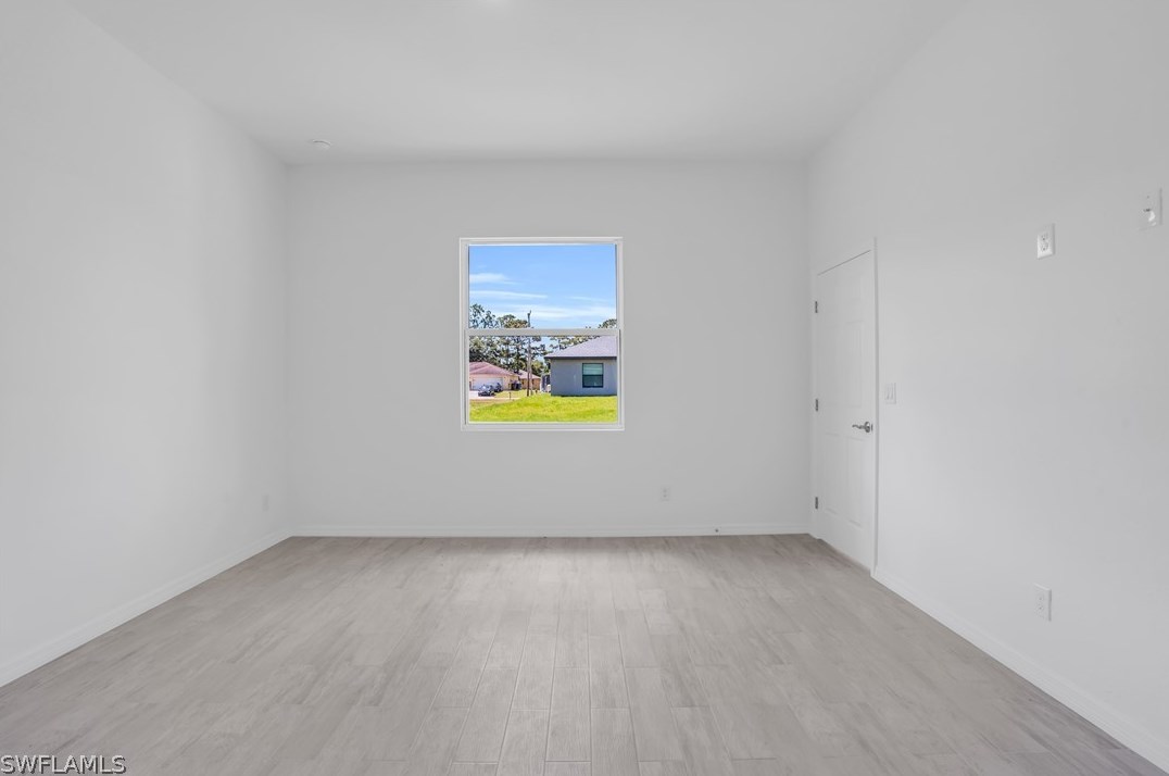 1110 Lee Ave, Lehigh Acres FL 33972-9105 exterior