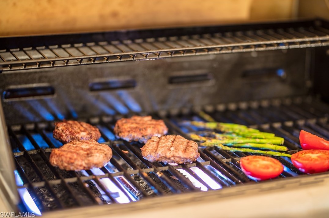 232 31 Ter, Cape Coral FL  33914-4279 exterior