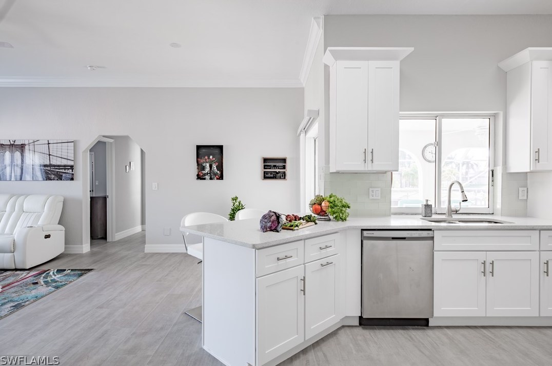 232 31 Ter, Cape Coral FL  33914-4279 exterior