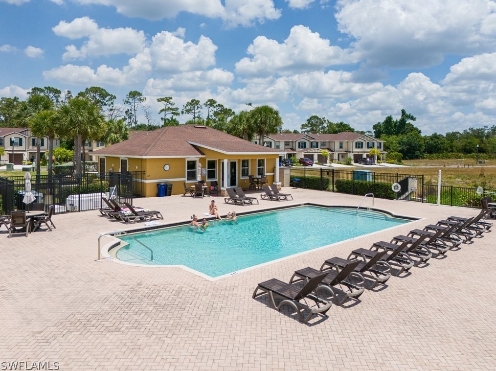 15050 Caspian Tern Ct, Fort Myers FL  33917-7809 exterior