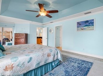 4104 Country Club Blvd, Cape Coral FL  33904-5232 exterior