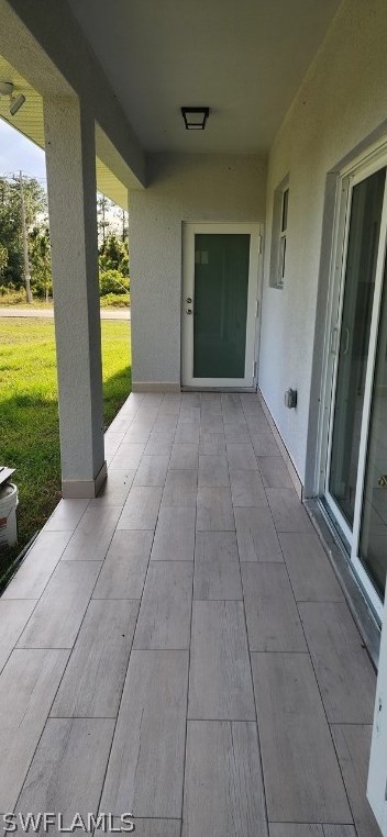 1008 Sunrise Blvd, Lehigh Acres FL 33974-9525 exterior