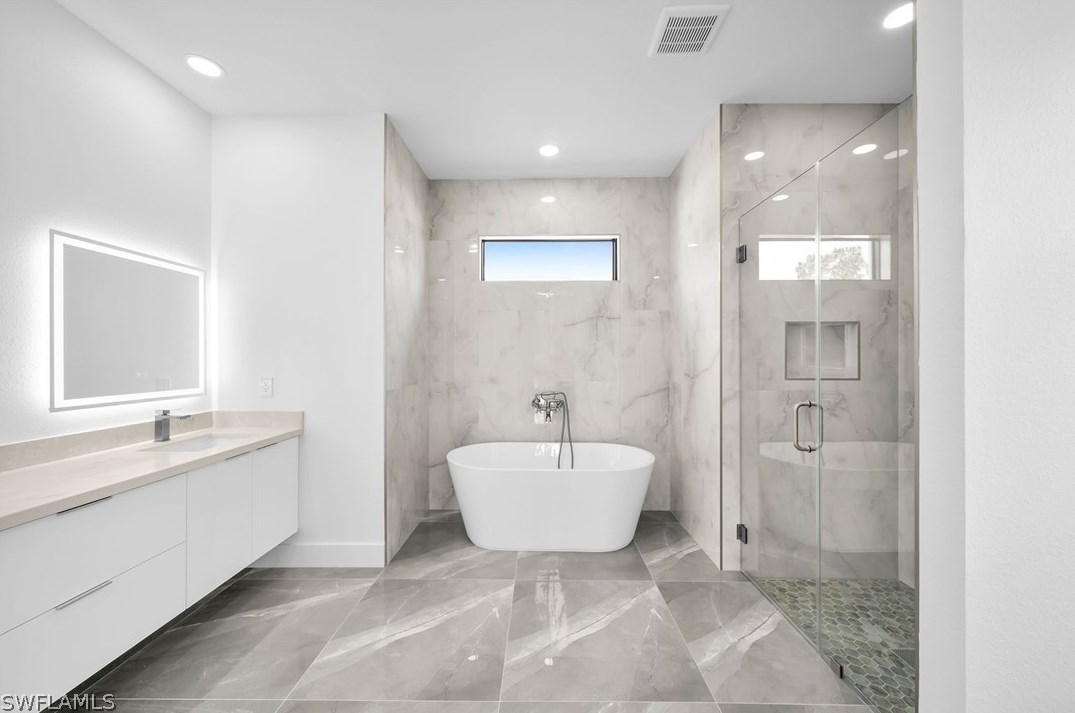 817 Calvin Ave, Lehigh Acres FL  33972-7213 exterior