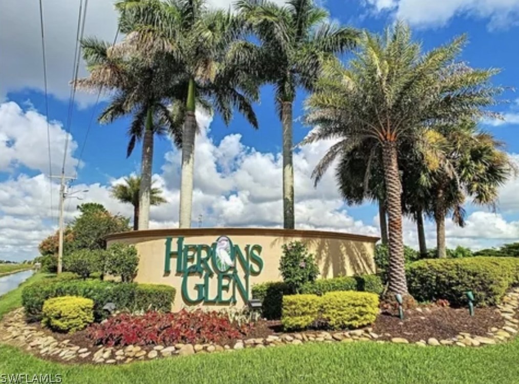 20675 Dennisport Ln, Fort Myers FL  33917-8714 exterior