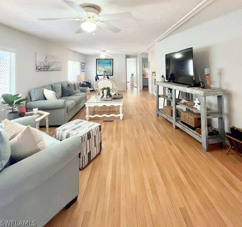 726 Knotty Pne Cir, Fort Myers FL 33917-7407 exterior