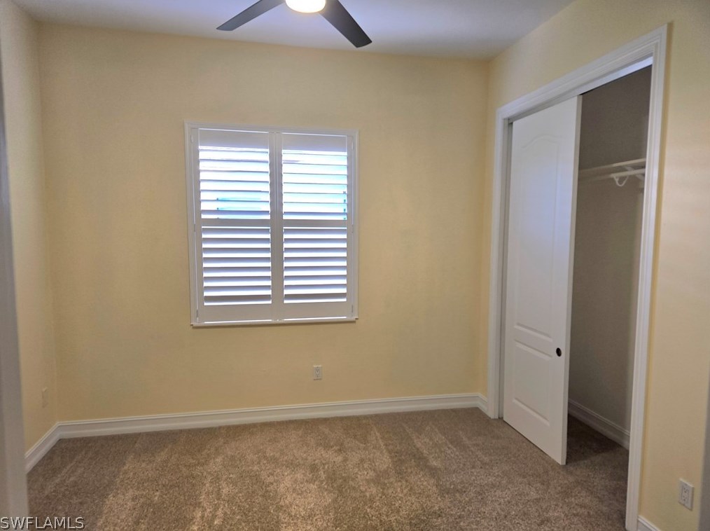 1430 Serrano Cir, Naples FL 34105-4952 exterior