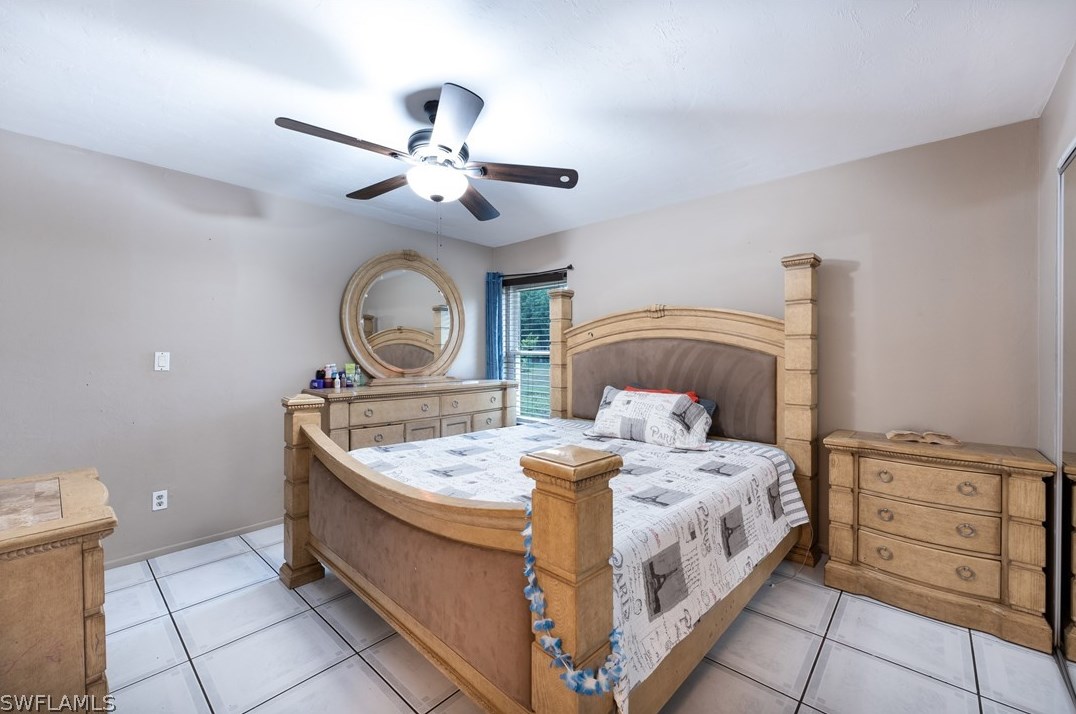 507 Robert Ave, Lehigh Acres FL 33936-4344 exterior