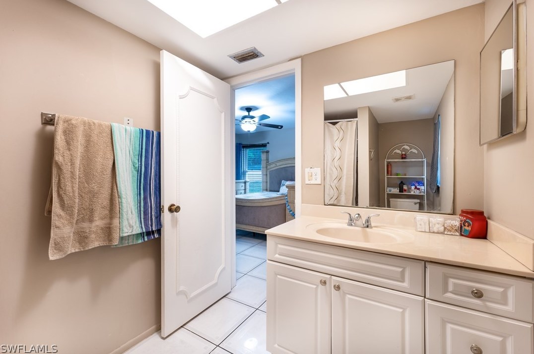 507 Robert Ave, Lehigh Acres FL 33936-4344 exterior