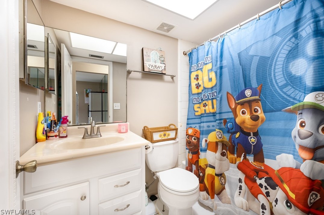 507 Robert Ave, Lehigh Acres FL 33936-4344 exterior