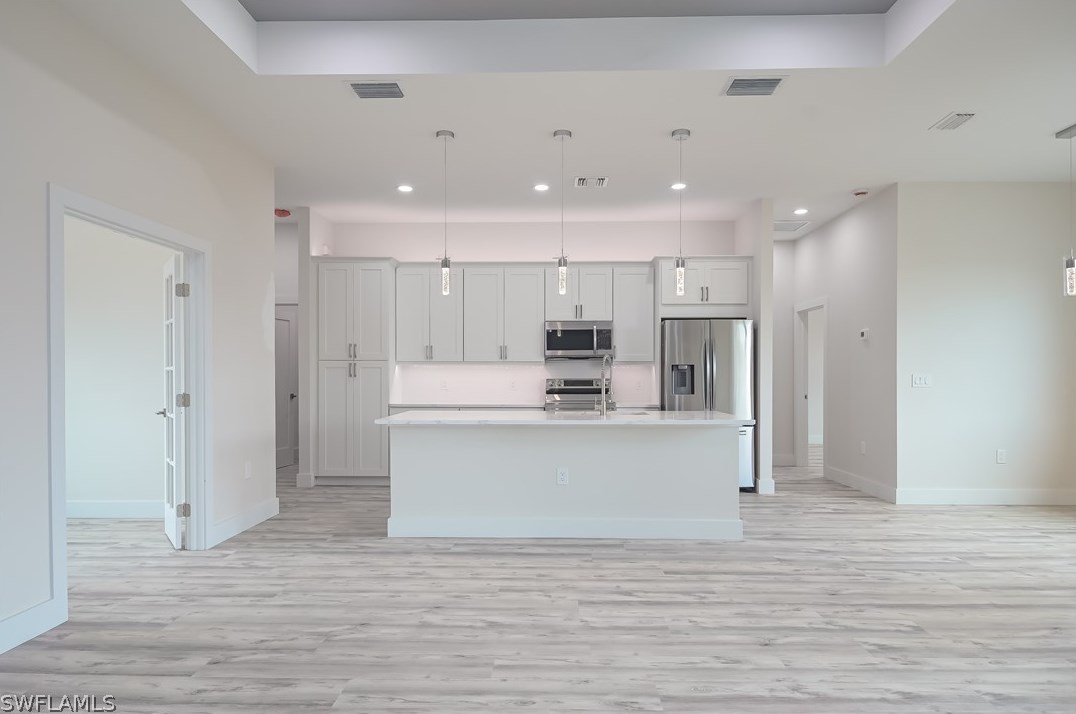 2607 40 St, Lehigh Acres FL 33976-4642 exterior