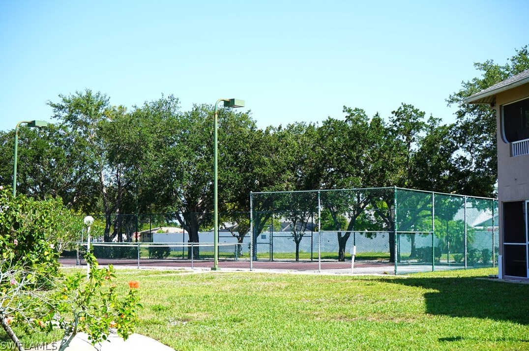 24 Cosmopolitan Dr, Lehigh Acres FL  33936-5978 exterior