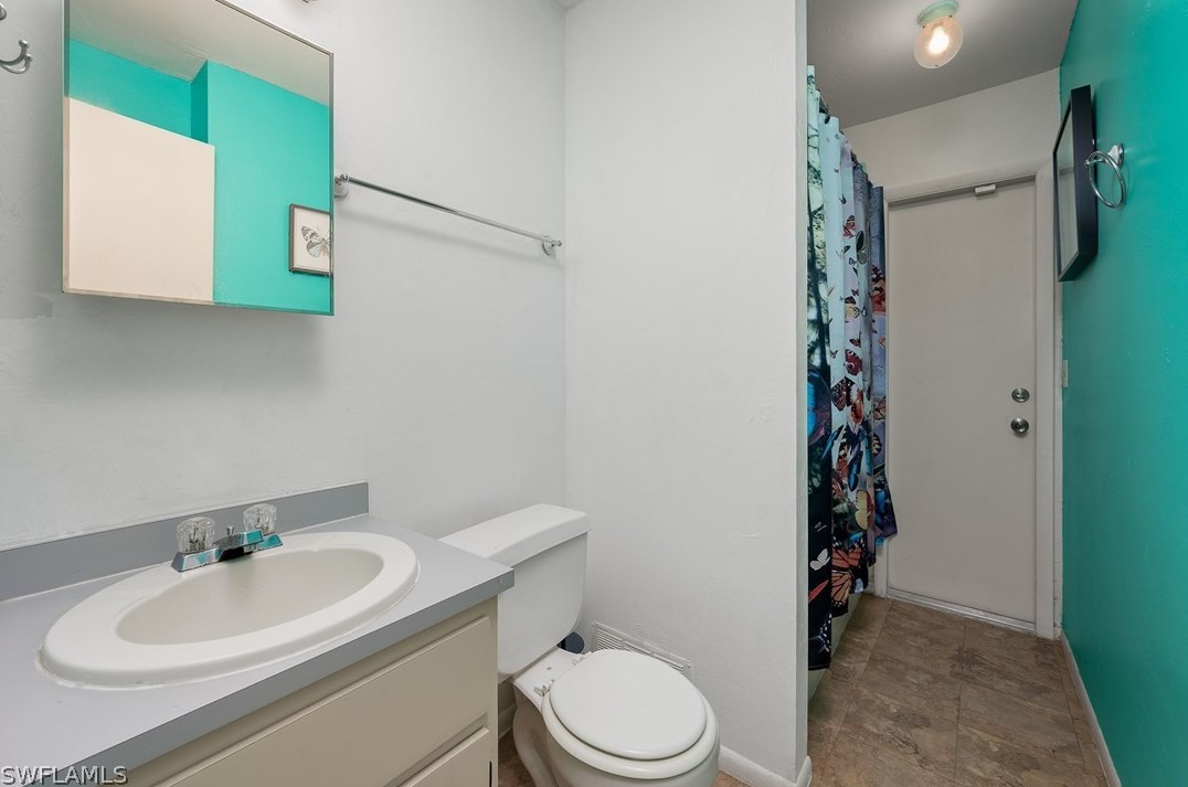 3914 13 St, Lehigh Acres FL 33976-2825 exterior