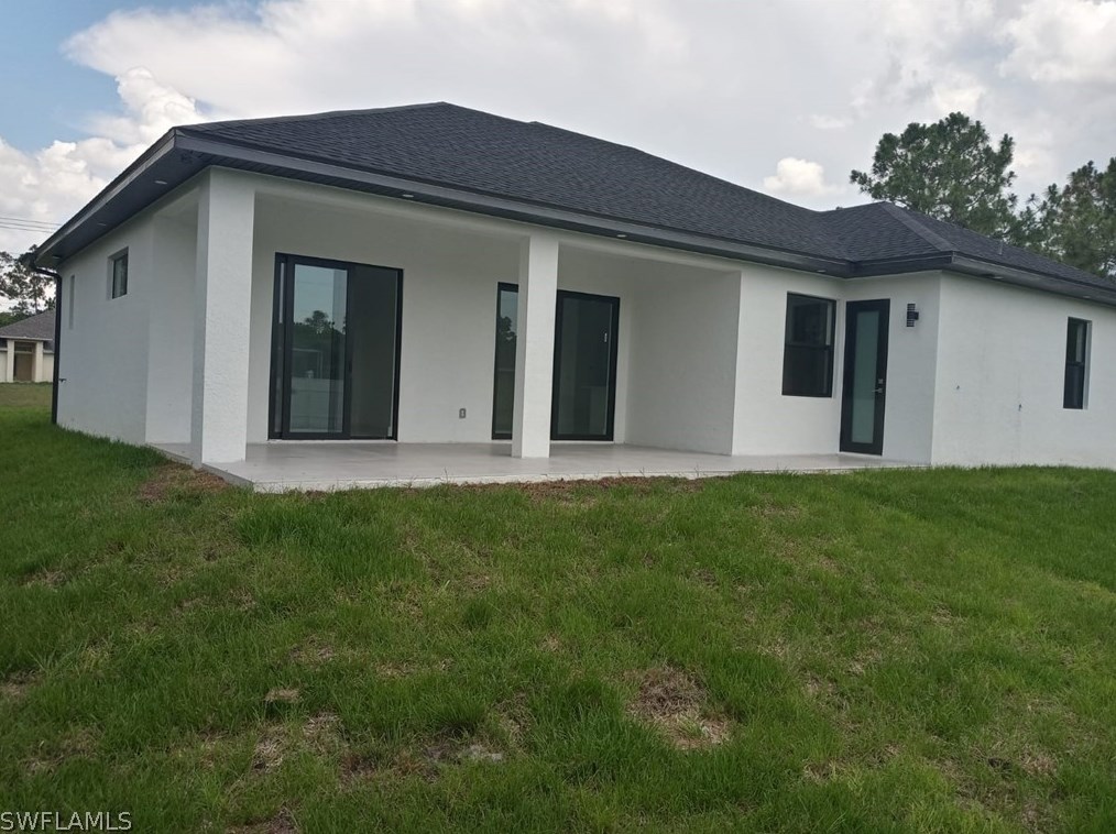 810 Homestead Rd, Lehigh Acres FL 33974-7600 exterior