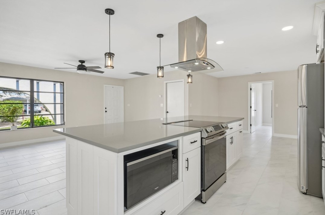 4636 Gulf Ave, Fort Myers FL  33903-4630 exterior