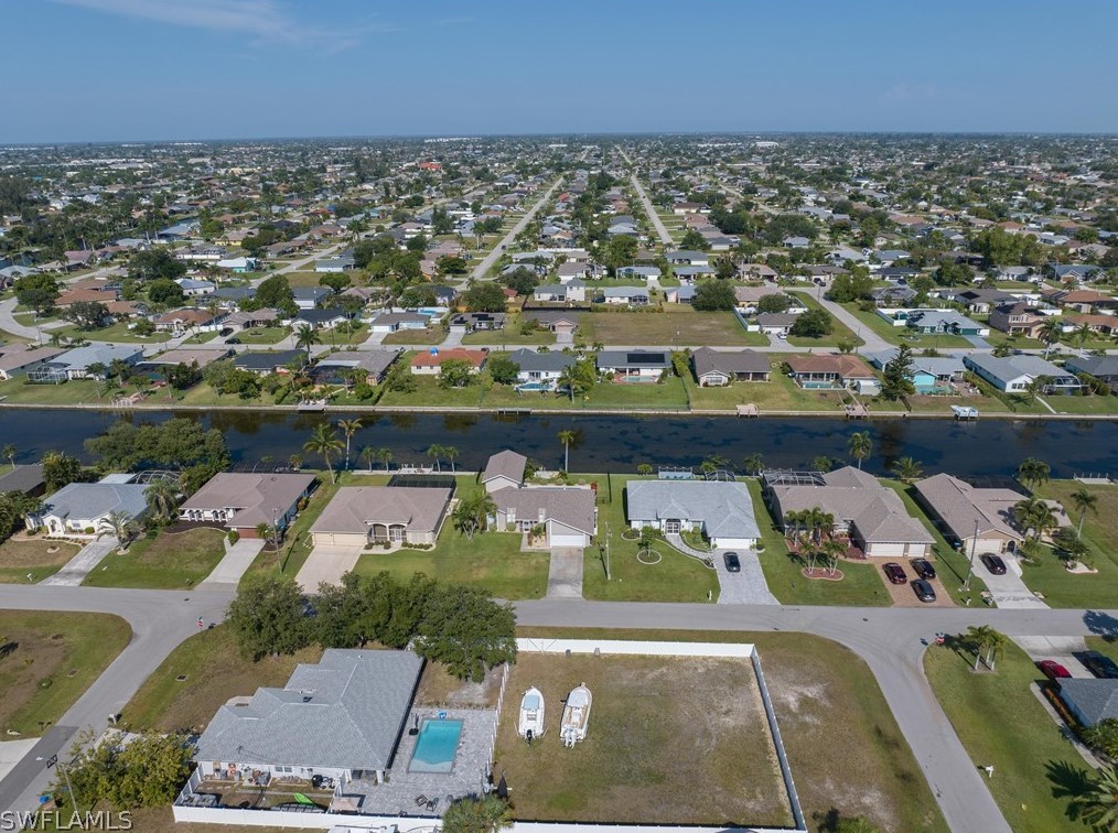1908 Se 6th Ave, Cape Coral, FL 33990