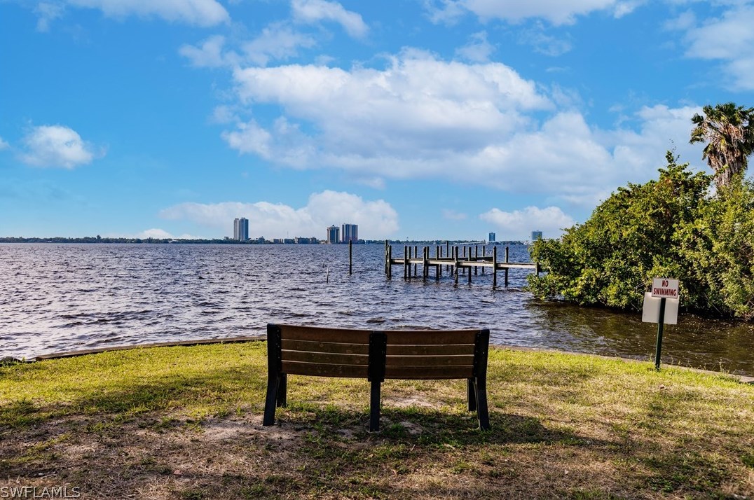 14513 Nathan Hale Ln, Fort Myers FL  33917-9041 exterior