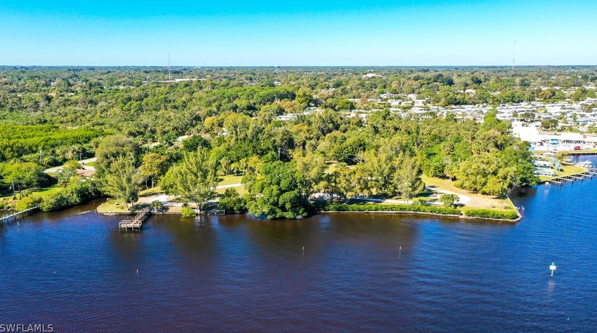 14513 Nathan Hale Ln, Fort Myers FL  33917-9041 exterior