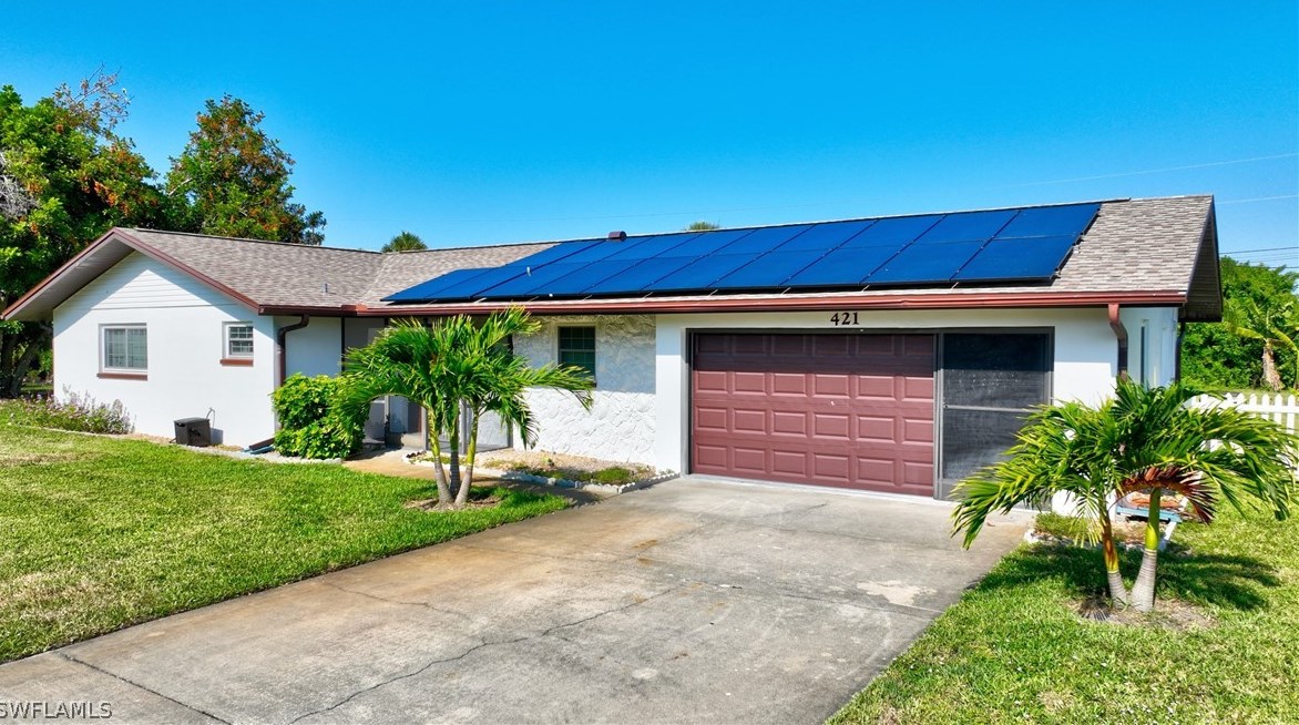 421 Robert Ave, Lehigh Acres FL exterior