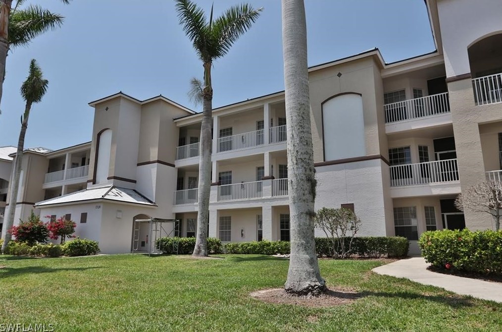 17120 Bridgestone Ct, Fort Myers FL  33908-9225 exterior