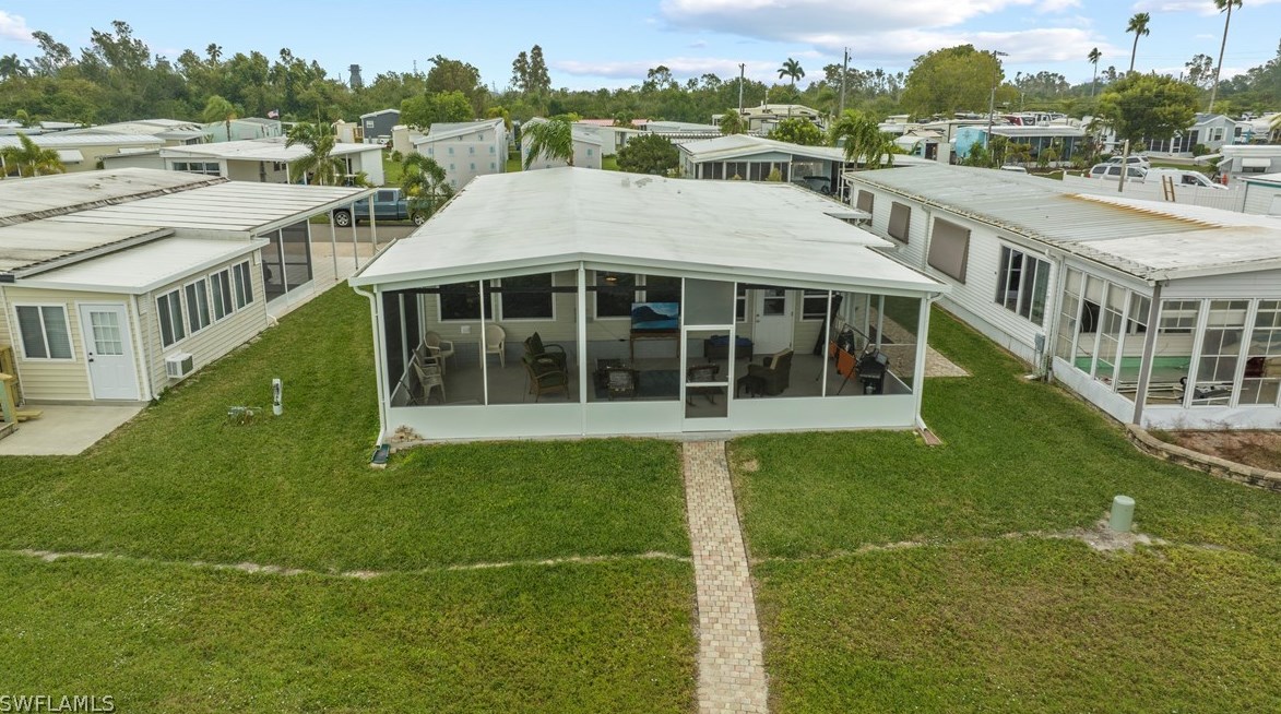 339 Shoreland Dr, Fort Myers FL  33905-3147 exterior