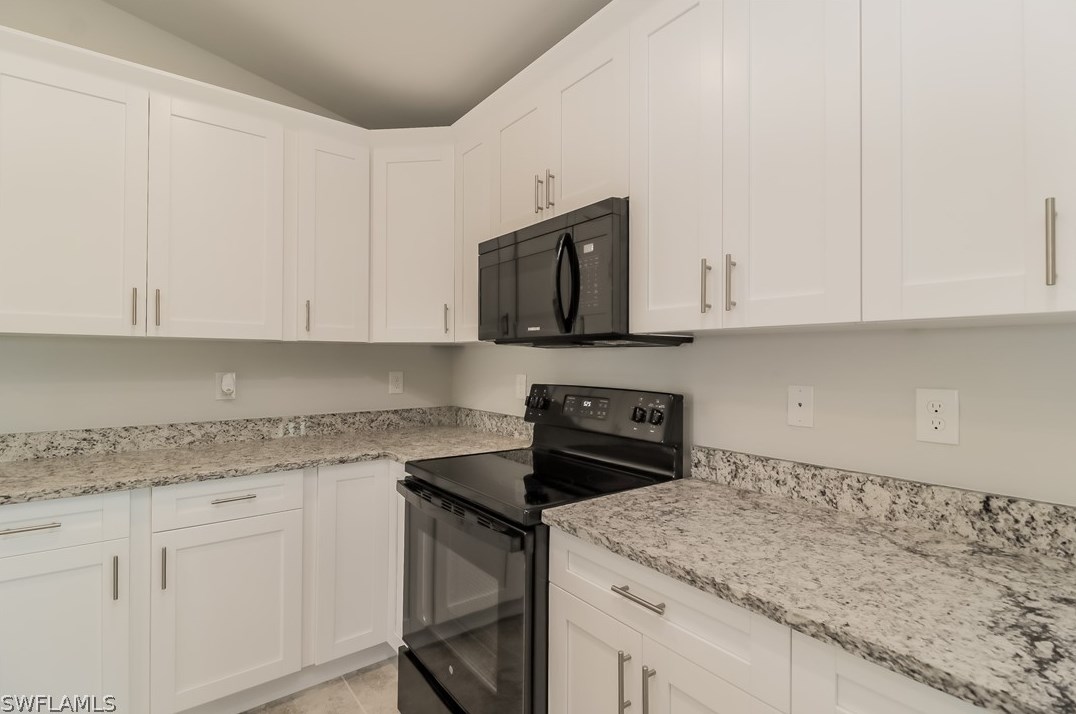 2704 31st St, Lehigh Acres FL  33976 exterior