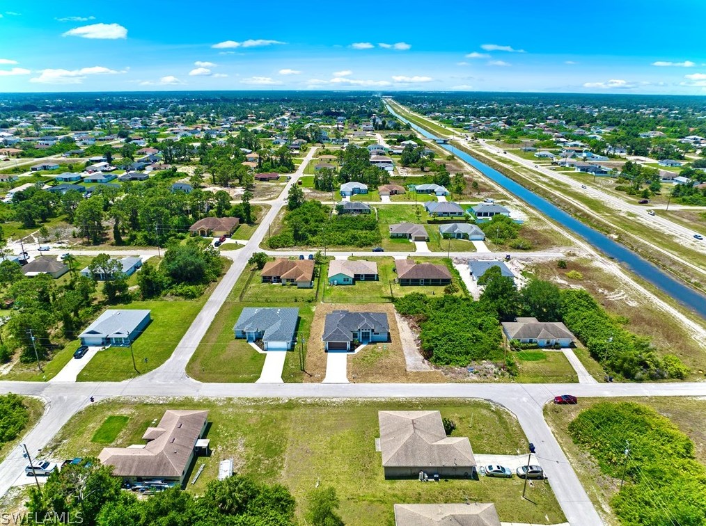 3003 17 St, Lehigh Acres FL  exterior