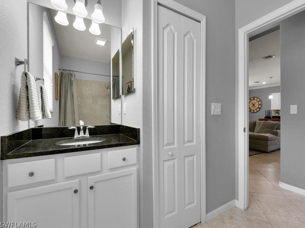 10929 Cherry Laurel Dr, Fort Myers FL 33912-8906 exterior