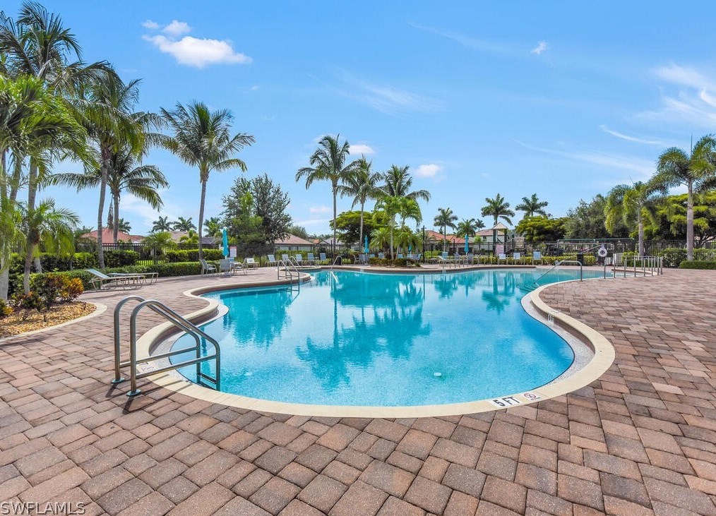 10929 Cherry Laurel Dr, Fort Myers FL 33912-8906 exterior