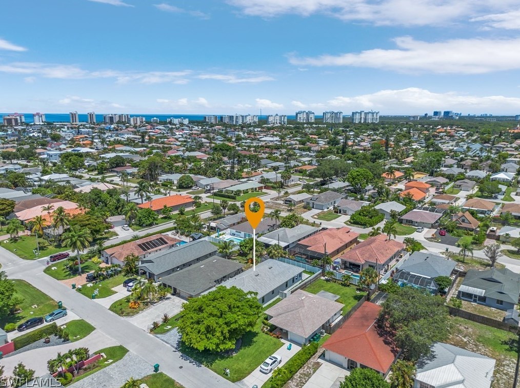 689 101 Ave, Naples FL 34108-3206 exterior