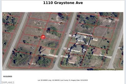 1110 Graystone Avenue - Photo 1