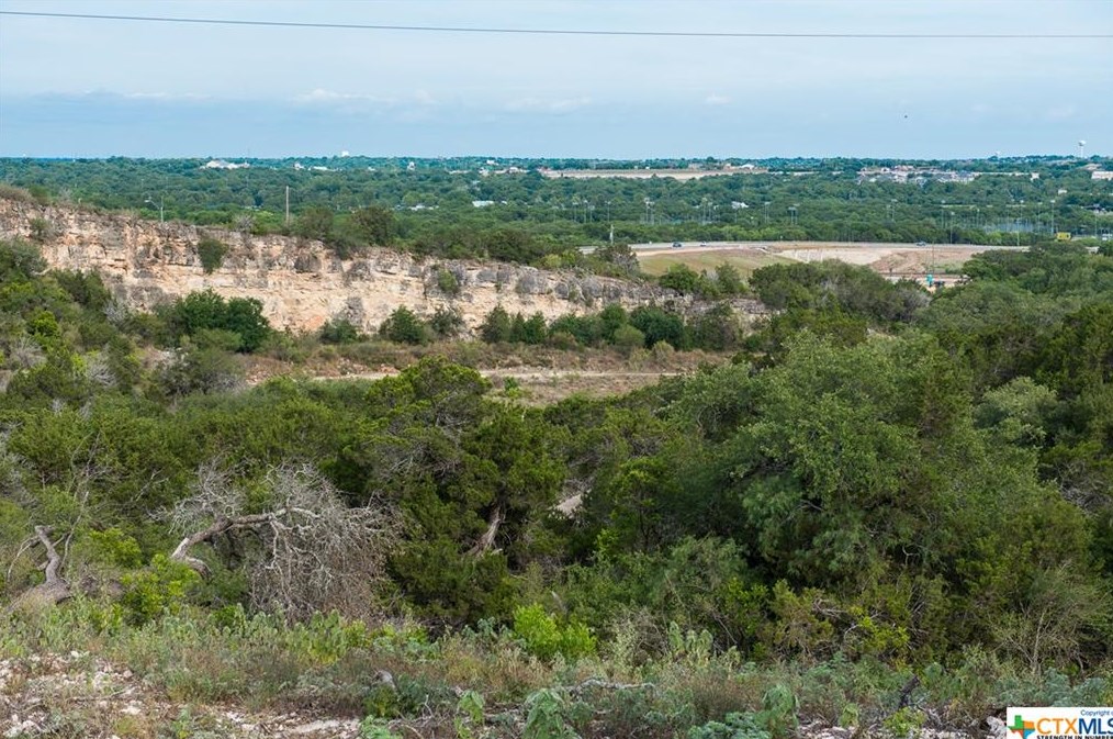 1028 Stone Xing, New Braunfels TX 78132-2150 exterior