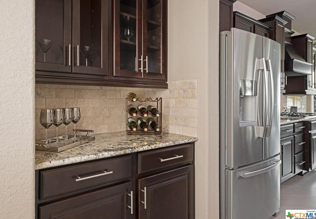 1028 Stone Xing, New Braunfels TX 78132-2150 exterior