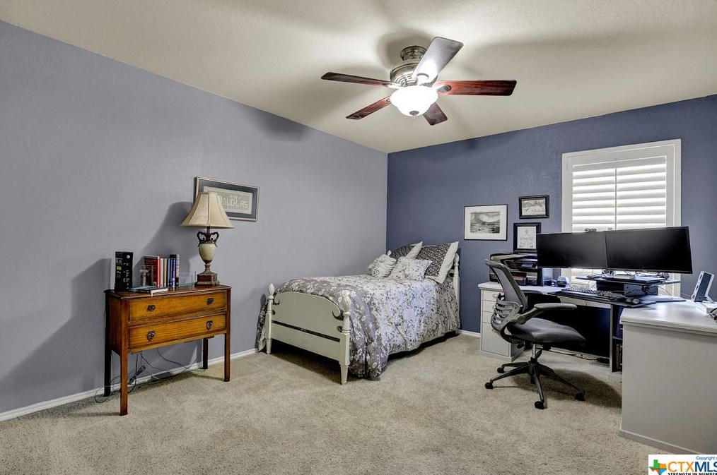 777 San Mateo, New Braunfels TX 78132-2874 exterior