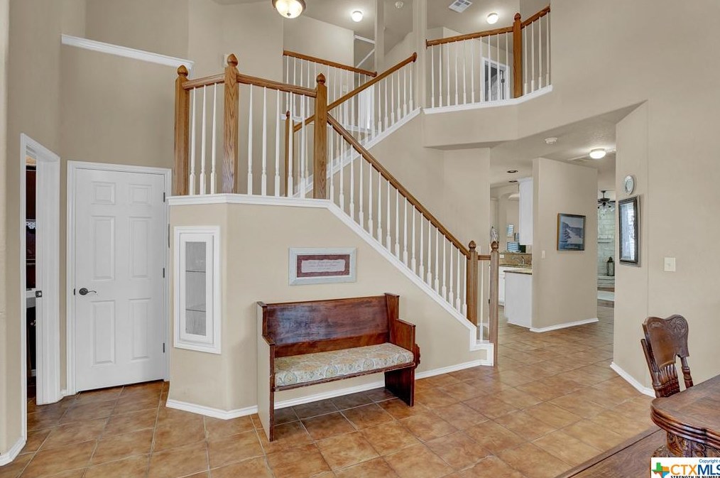 777 San Mateo, New Braunfels TX 78132-2874 exterior