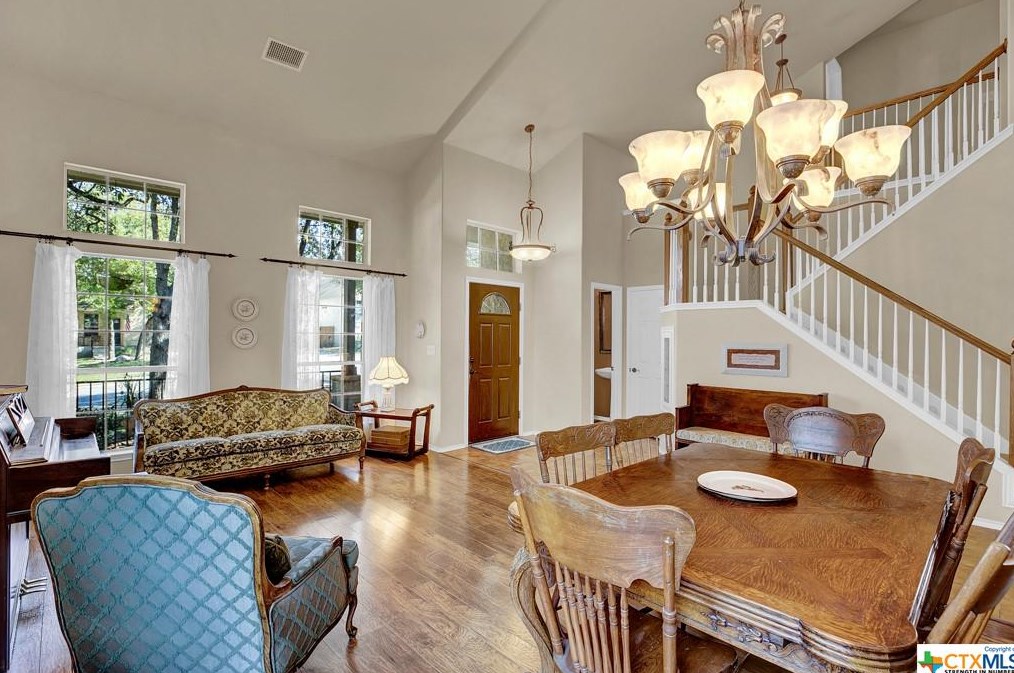 777 San Mateo, New Braunfels TX 78132-2874 exterior