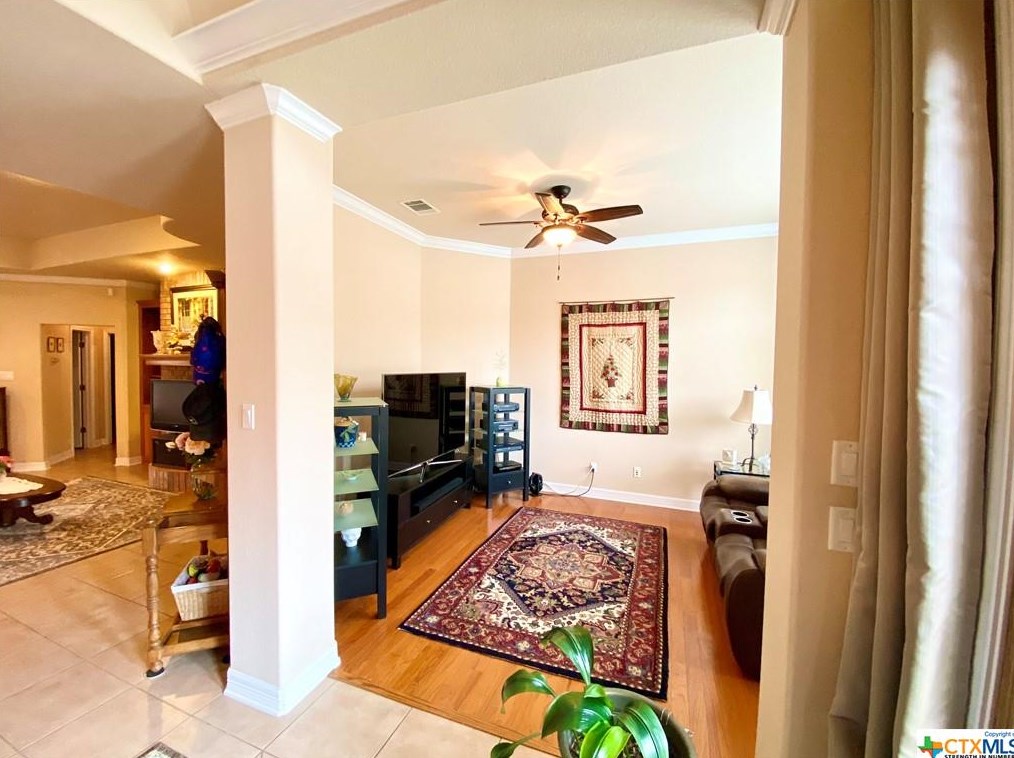 404 Prospector Trl, Killeen TX 76548-2422 exterior