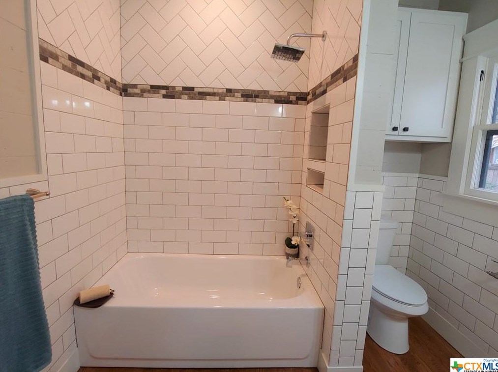 519 Magazine Ave, New Braunfels TX 78130-5754 exterior